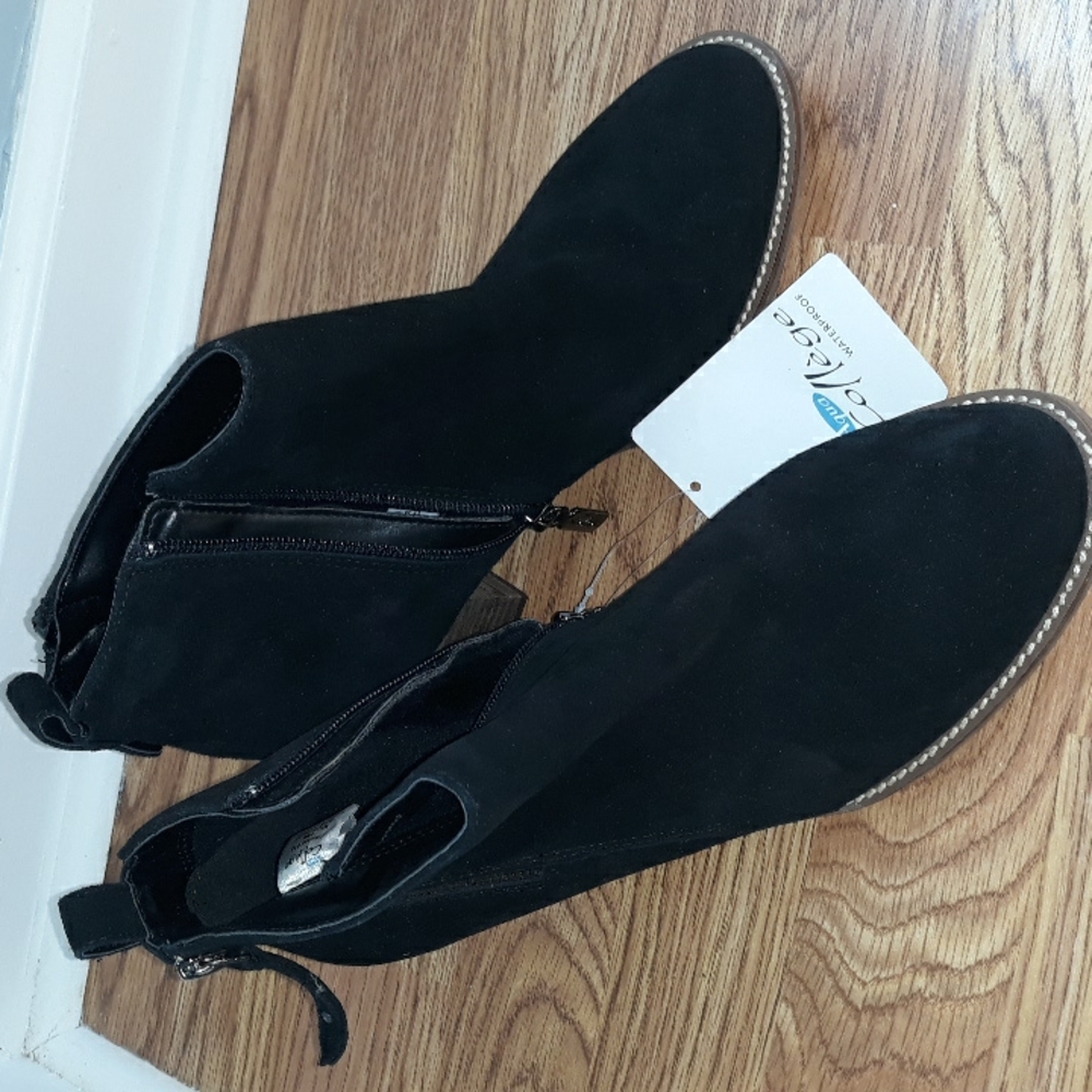 College black suede waterproof ankle boots w 3 inch heels. Size 10